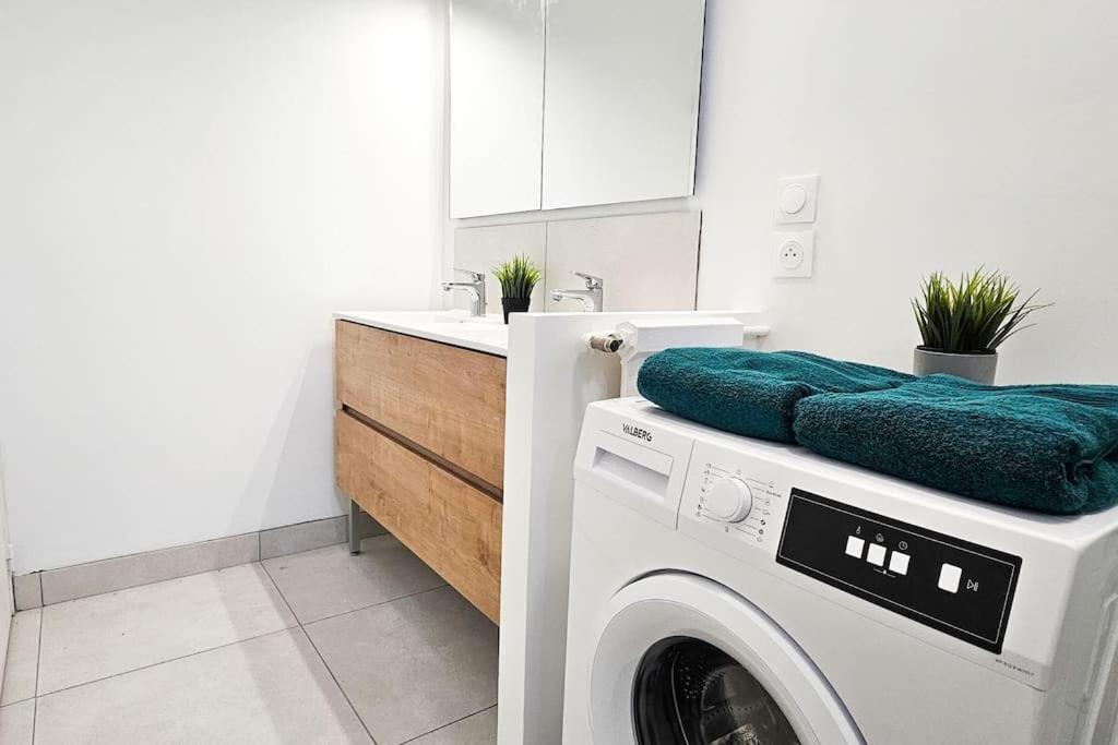 Apartment C'est Chez Maurice! 4 Ch Wifi Balcon Parking Free Saint-Etienne (Loire)