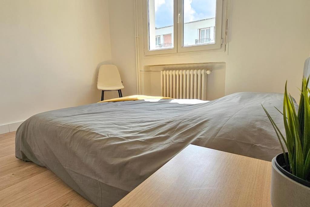 Apartment C'est Chez Maurice! 4 Ch Wifi Balcon Parking Free *