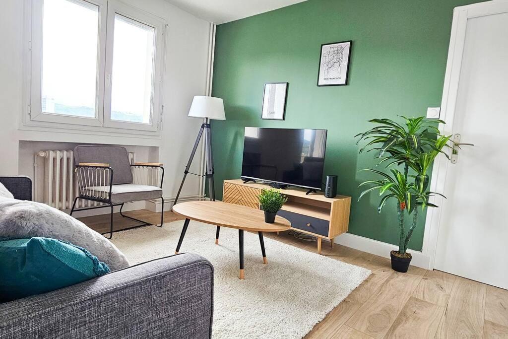 Apartment C'est Chez Maurice! 4 Ch Wifi Balcon Parking Free Saint-Etienne (Loire)