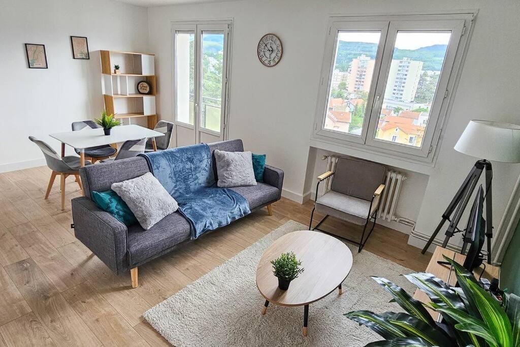 C'est Chez Maurice! 4 Ch Wifi Balcon Parking Free * Saint-Etienne (Loire)